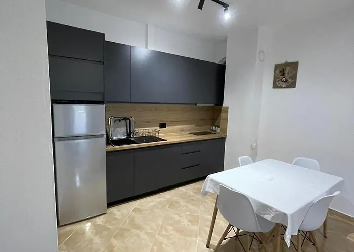 Keda's-guesthouse 公寓 波格拉德茨